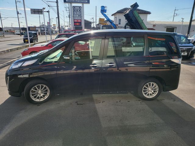 MAZDA BIANTE 2010 Image 31