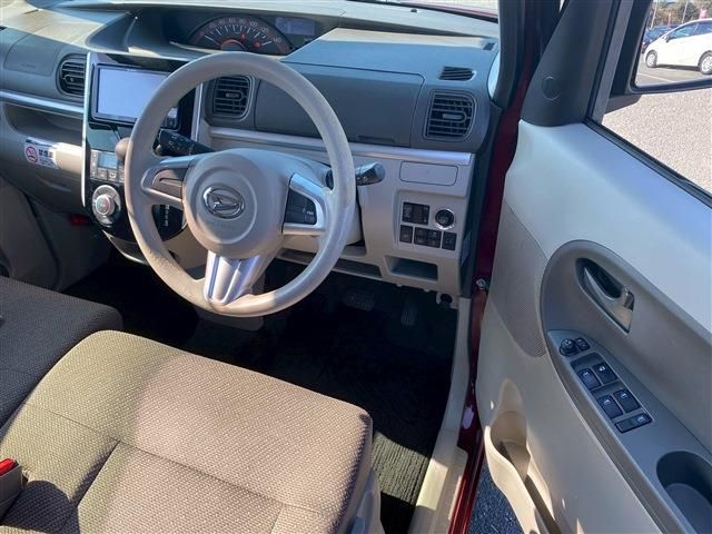 DAIHATSU TANTO 2017 Image 31