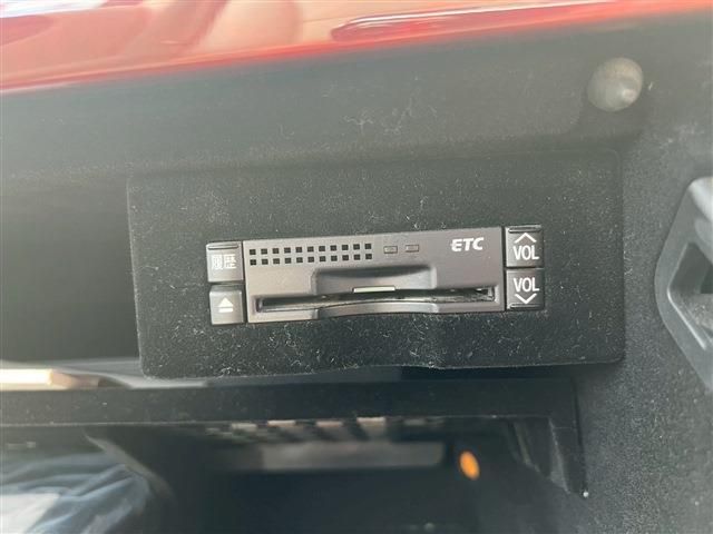 TOYOTA LEXUS LS600H 2012 Image 31