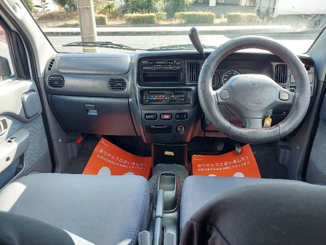 DAIHATSU HIJET DECKVAN 2004 Image 31