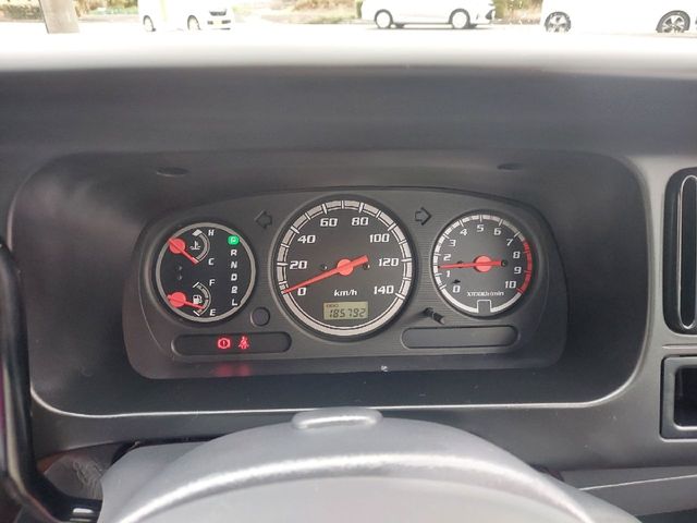 DAIHATSU HIJET DECKVAN 2004 Image 31