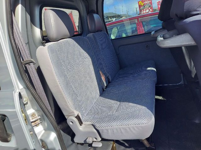 DAIHATSU HIJET DECKVAN 2004 Image 31