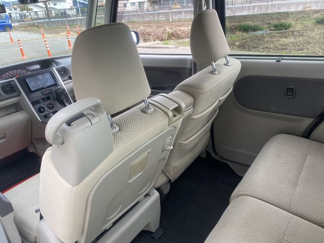 DAIHATSU TANTO 2015 Image 31