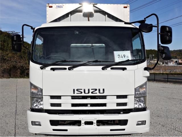 ISUZU FORWARD 2013 Image 31