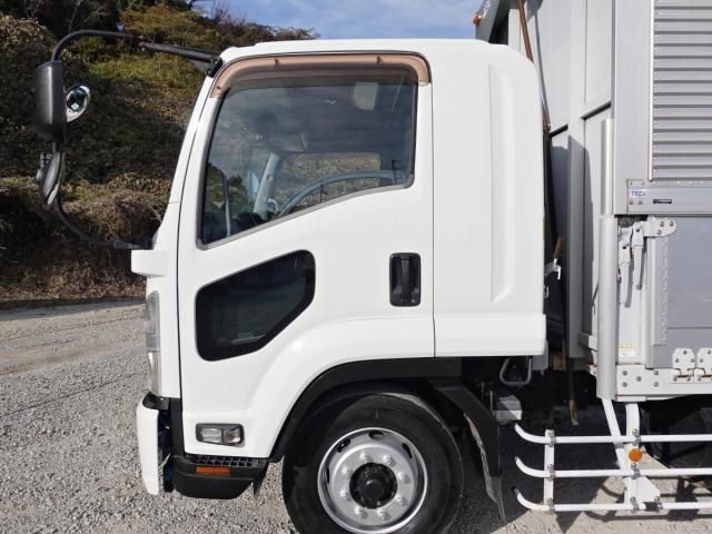ISUZU FORWARD 2013 Image 31