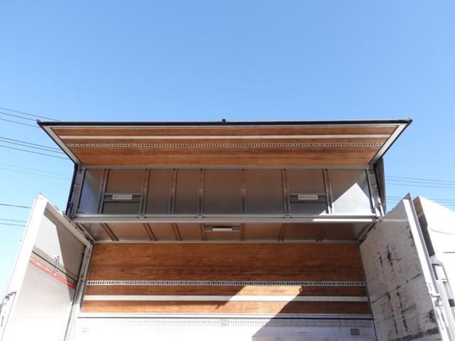 MITSUBISHI FUSOU FIGHTER 2016 Image 31