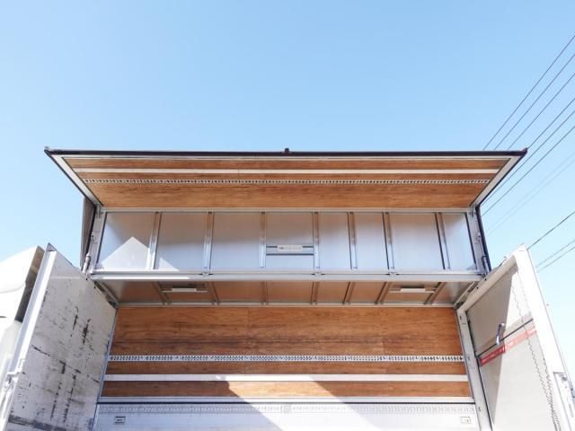 MITSUBISHI FUSOU FIGHTER 2016 Image 31