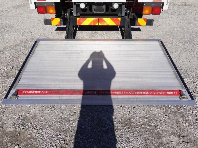 MITSUBISHI FUSOU FIGHTER 2016 Image 31