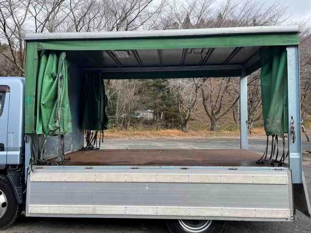 MITSUBISHI CANTER 2016 Image 31