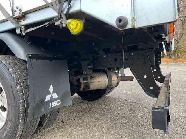 MITSUBISHI CANTER 2016 Image 31