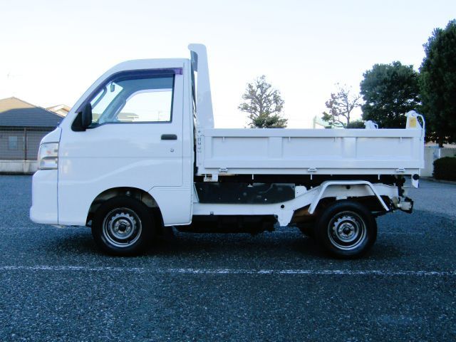DAIHATSU HIJET TRUCK 4WD 2011 Image 31