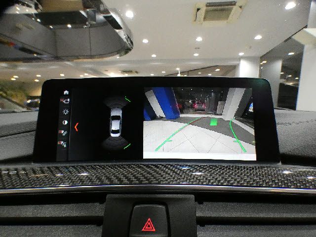 BMW M3 SEDAN 2018 Image 31