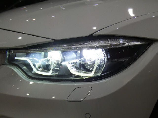 BMW M3 SEDAN 2018 Image 31