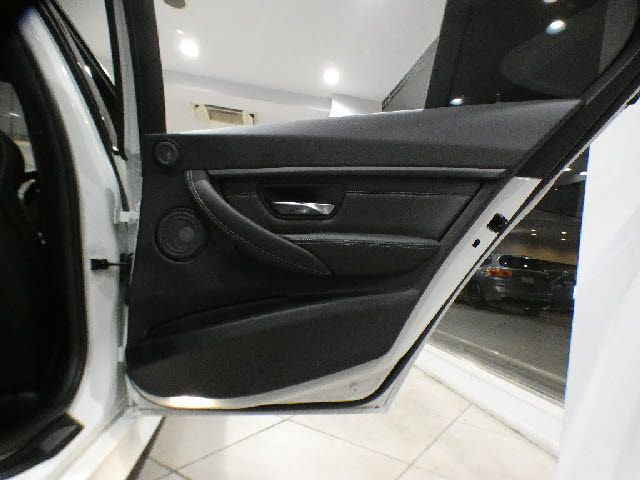 BMW M3 SEDAN 2018 Image 31