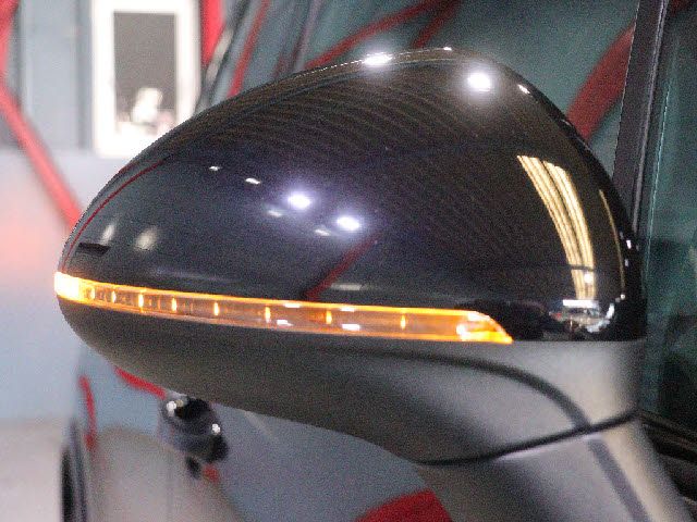 PORSCHE CAYENNE 2016 Image 31