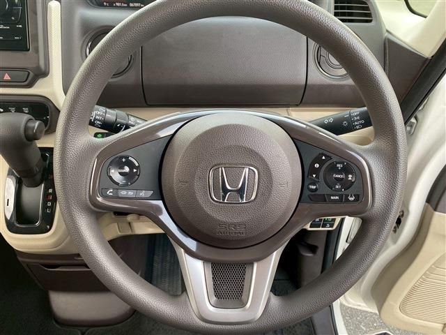 HONDA N BOX 2020 Image 31