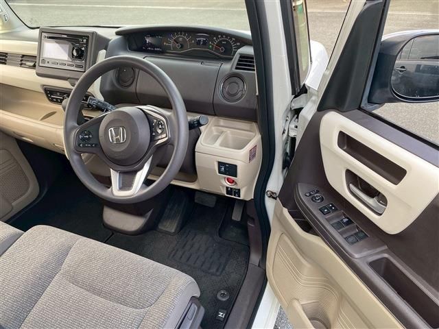 HONDA N BOX 2020 Image 31