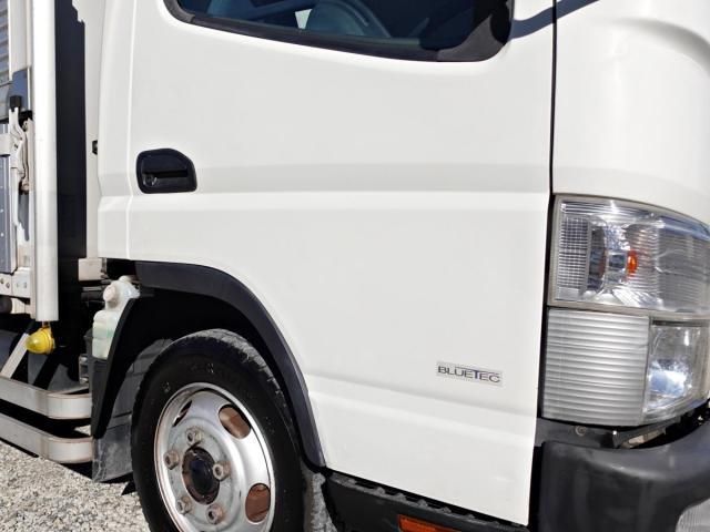 MITSUBISHI CANTER 2016 Image 31