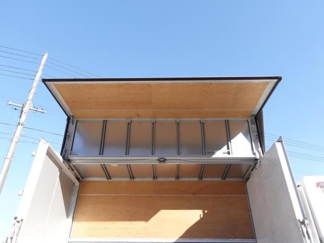 MITSUBISHI CANTER 2016 Image 31