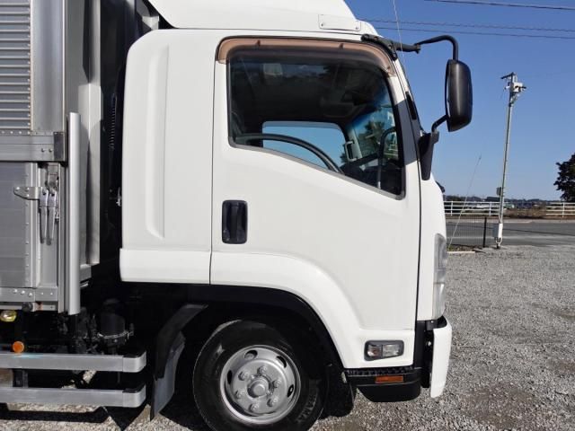 ISUZU FORWARD 2012 Image 31