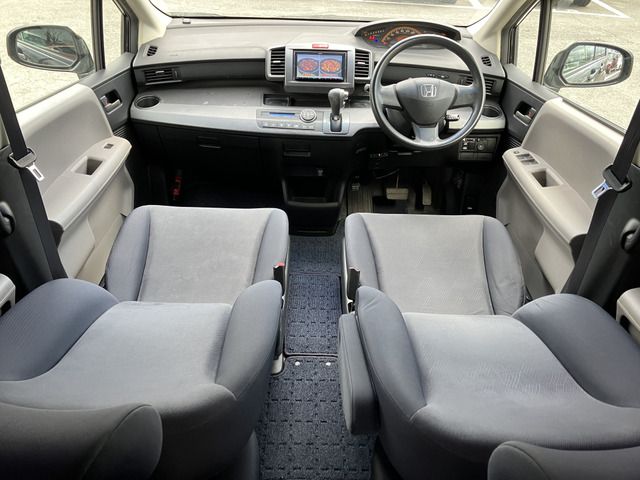 HONDA FREED 2010 Image 31