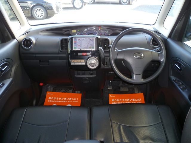 DAIHATSU TANTO CUSTOM 4WD 2011 Image 31