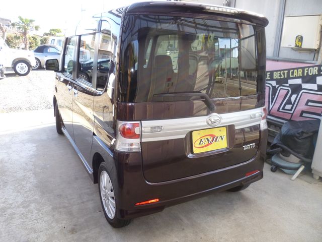 DAIHATSU TANTO CUSTOM 4WD 2011 Image 31
