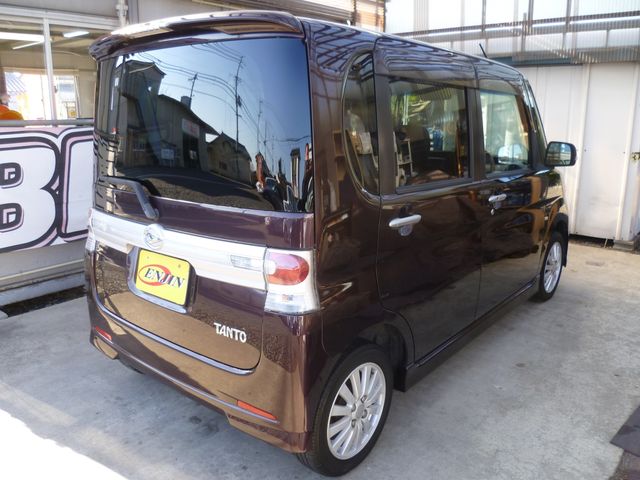 DAIHATSU TANTO CUSTOM 4WD 2011 Image 31