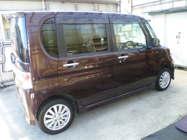 DAIHATSU TANTO CUSTOM 4WD 2011 Image 31