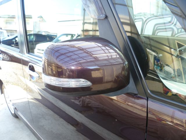 DAIHATSU TANTO CUSTOM 4WD 2011 Image 31