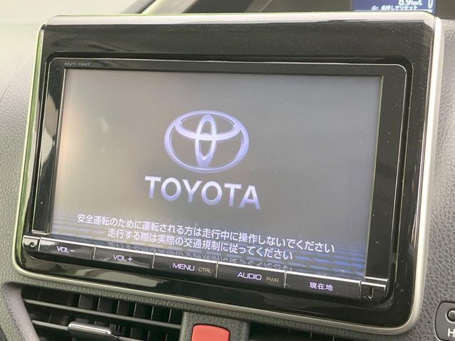 TOYOTA VOXY 2015 Image 31