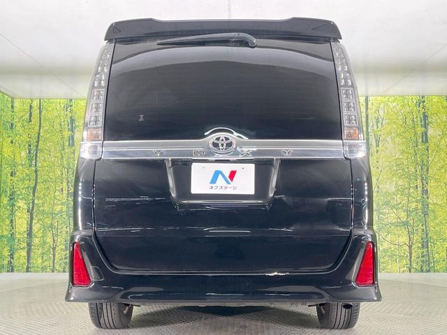 TOYOTA VOXY 2015 Image 31