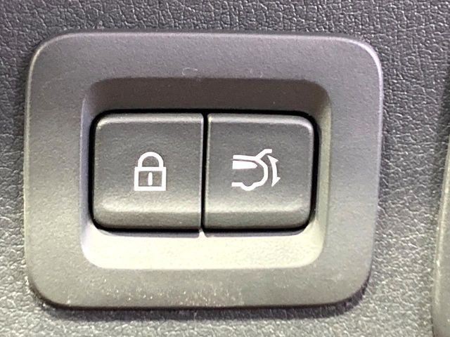 MAZDA CX-80 2024 Image 31