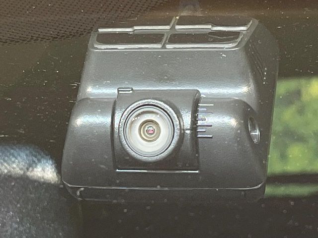 HONDA VEZEL HYBRID 2018 Image 31