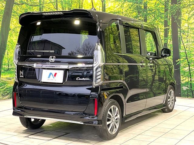 HONDA N BOX CUSTOM 2021 Image 31