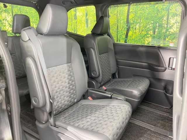 TOYOTA VOXY 2022 Image 31