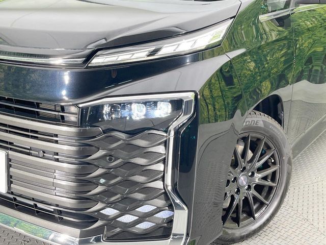 TOYOTA VOXY 2022 Image 31