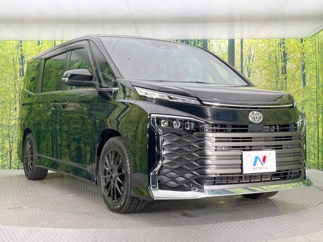 TOYOTA VOXY 2022 Image 31