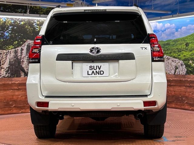 TOYOTA LANDCRUISER PRADO 2022 Image 31