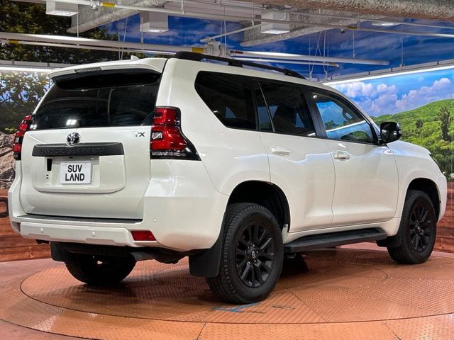 TOYOTA LANDCRUISER PRADO 2022 Image 31