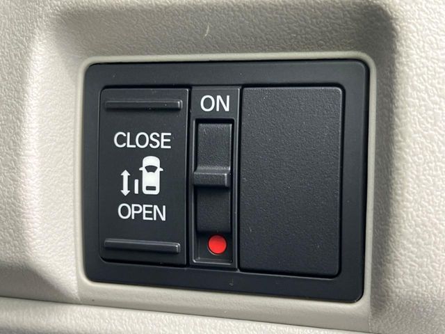 HONDA N BOX 2025 Image 31