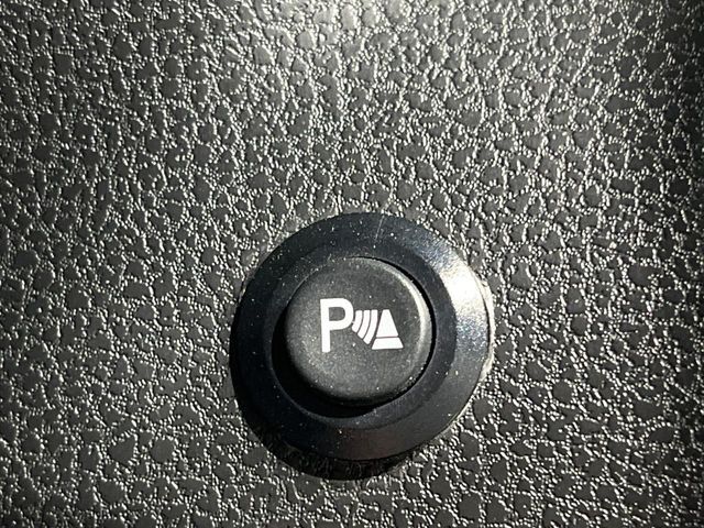 NISSAN NOTE 2013 Image 31