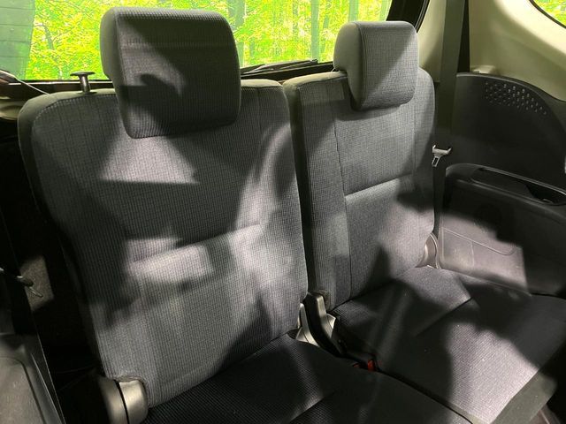 TOYOTA SIENTA 2017 Image 31