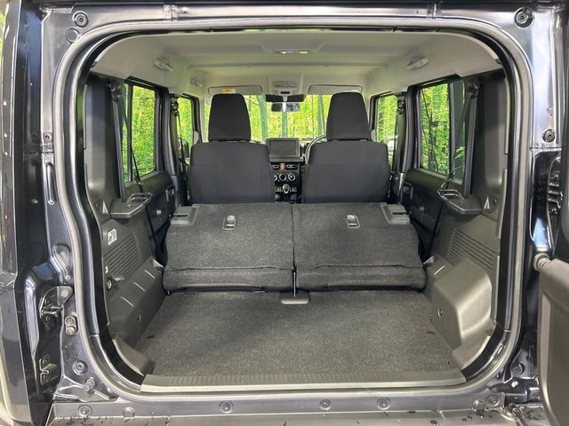 SUZUKI JIMNY NOMADE 2025 Image 31