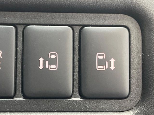 MITSUBISHI DELICA D:5 4WD 2024 Image 31