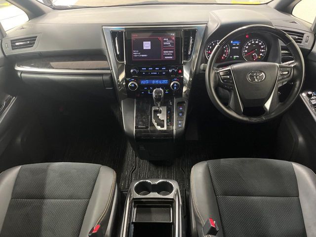 TOYOTA ALPHARD 2020 Image 31