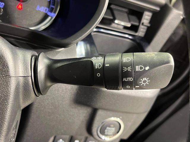 DAIHATSU MOVE CUSTOM 4WD 2015 Image 31