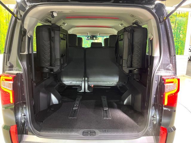 MITSUBISHI DELICA D:5 4WD 2024 Image 31