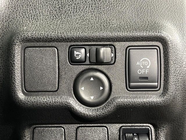 NISSAN NOTE 2013 Image 31