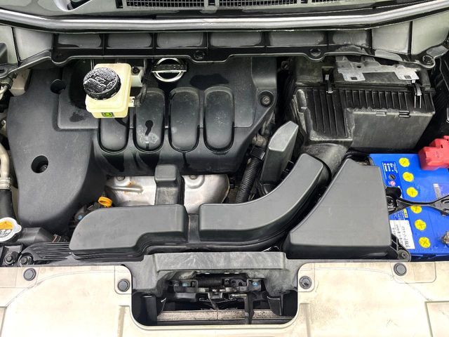 NISSAN ELGRAND 2012 Image 31